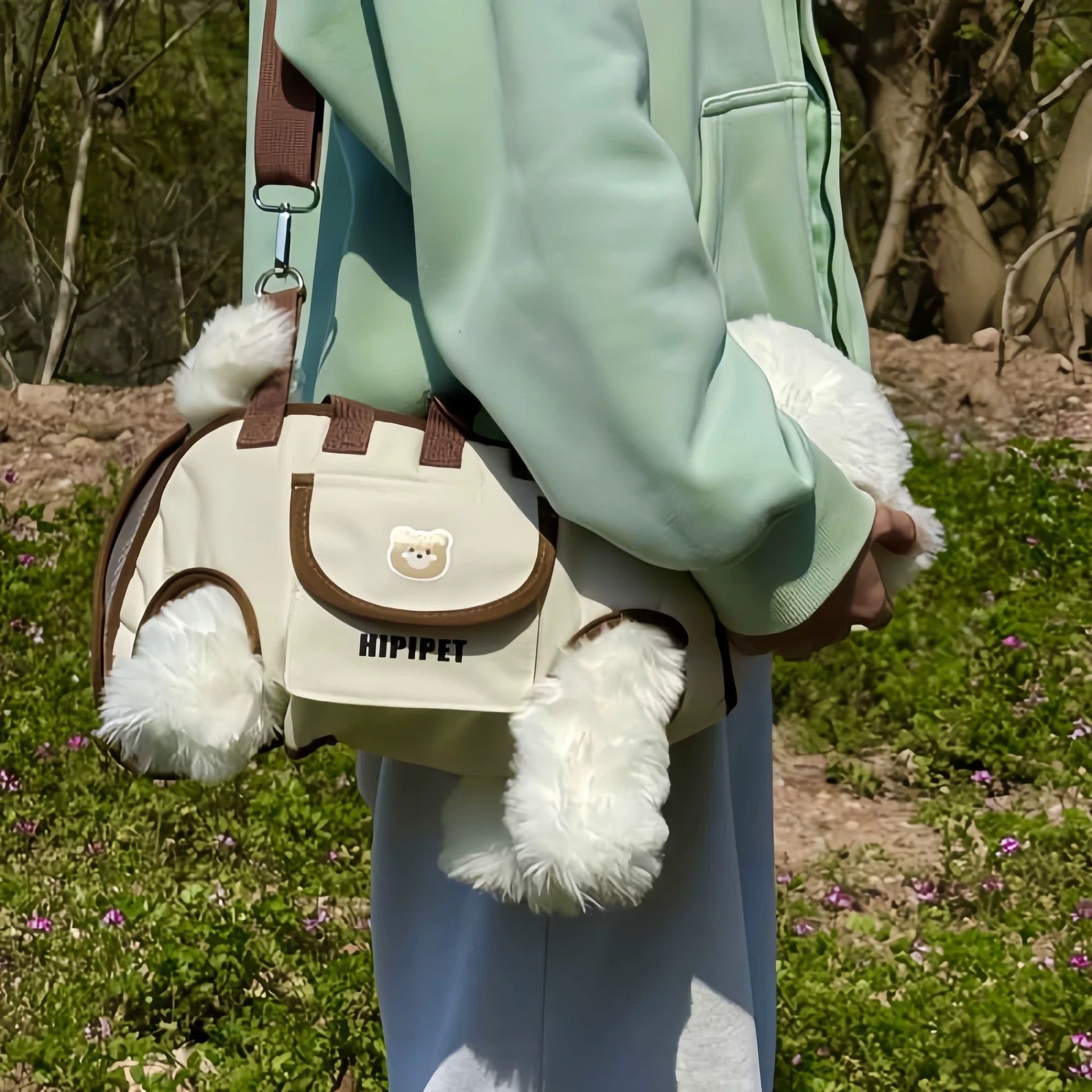 Pet carrier shoulder bag